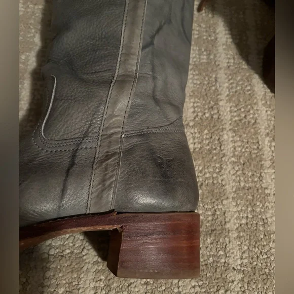 Frye Campus OTK boot- rare grey. Size 9 women - Picture 8 of 9